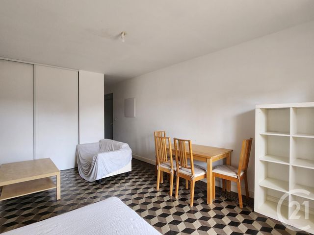 Appartement Studio &agrave; louer - 1 pi&egrave;ce - 24,34 m2 - La Cavalerie - 12 - MIDI-PYRENEES