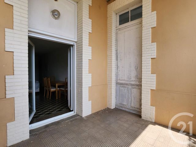 Appartement Studio &agrave; louer - 1 pi&egrave;ce - 24,34 m2 - La Cavalerie - 12 - MIDI-PYRENEES