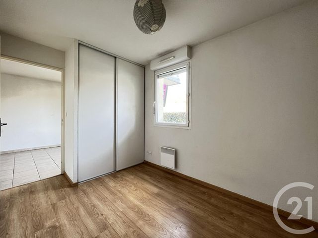 Appartement T2 &agrave; louer - 2 pi&egrave;ces - 35,30 m2 - St Affrique - 12 - MIDI-PYRENEES