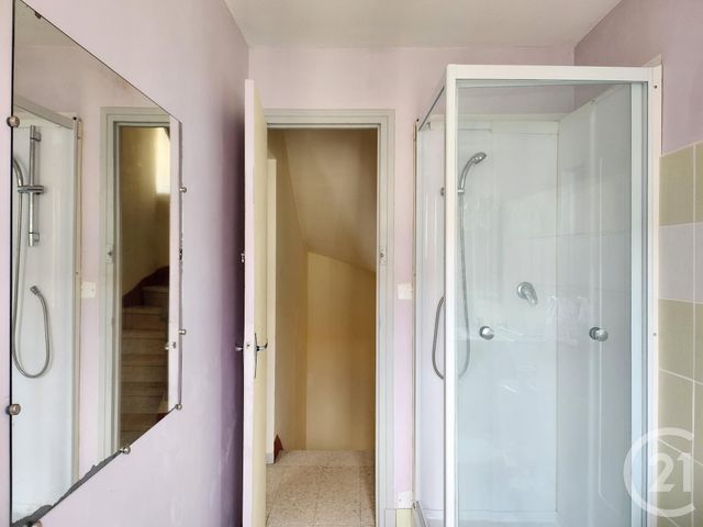 Appartement T4 &agrave; louer - 4 pi&egrave;ces - 79,85 m2 - St Affrique - 12 - MIDI-PYRENEES