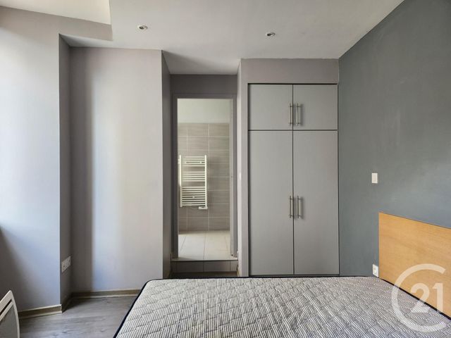 Appartement T2 &agrave; louer - 2 pi&egrave;ces - 30,16 m2 - St Affrique - 12 - MIDI-PYRENEES