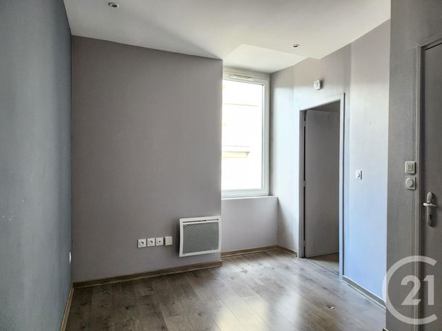 Appartement T2 &agrave; louer - 2 pi&egrave;ces - 30,16 m2 - St Affrique - 12 - MIDI-PYRENEES