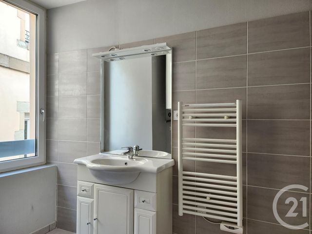 Appartement T2 &agrave; louer - 2 pi&egrave;ces - 30,16 m2 - St Affrique - 12 - MIDI-PYRENEES