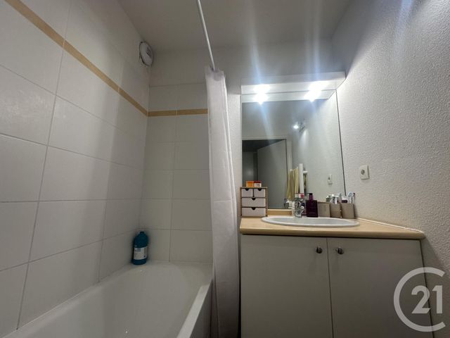 Appartement T2 &agrave; louer - 2 pi&egrave;ces - 45,10 m2 - St Affrique - 12 - MIDI-PYRENEES