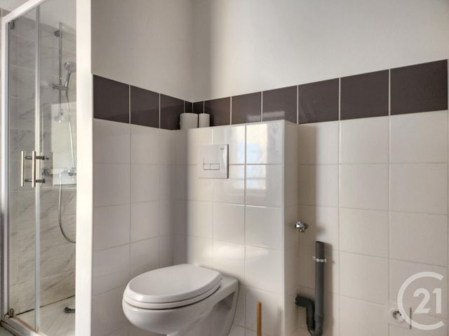 Appartement T2 &agrave; louer - 2 pi&egrave;ces - 35,19 m2 - St Affrique - 12 - MIDI-PYRENEES