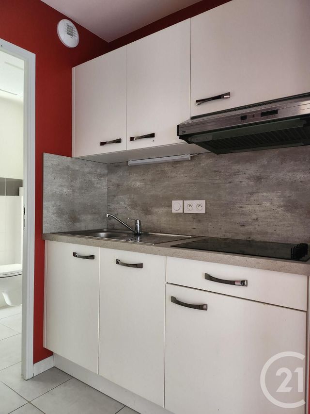 Appartement T2 &agrave; louer - 2 pi&egrave;ces - 35,19 m2 - St Affrique - 12 - MIDI-PYRENEES