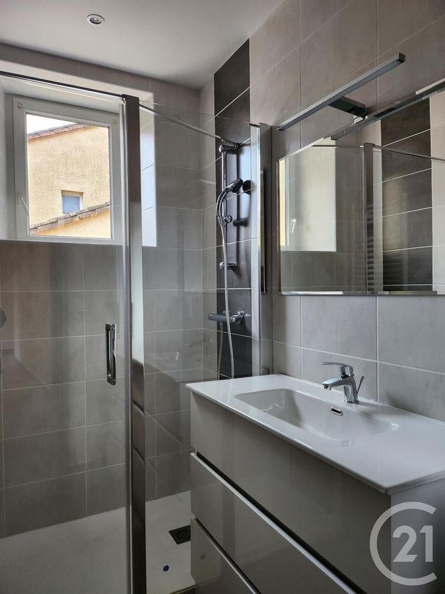 Maison &agrave; louer - 5 pi&egrave;ces - 102,50 m2 - St Affrique - 12 - MIDI-PYRENEES