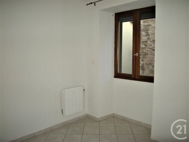 Appartement T3 &agrave; louer - 3 pi&egrave;ces - 55,16 m2 - Vabres L Abbaye - 12 - MIDI-PYRENEES