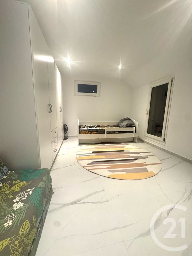 Maison &agrave; louer - 4 pi&egrave;ces - 89,76 m2 - Allauch - 13 - PROVENCE-ALPES-COTE-D-AZUR