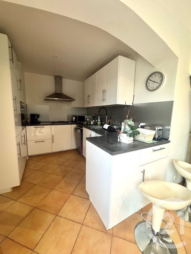 Maison &agrave; louer - 4 pi&egrave;ces - 89,76 m2 - Allauch - 13 - PROVENCE-ALPES-COTE-D-AZUR