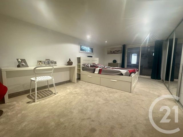 Maison &agrave; louer - 4 pi&egrave;ces - 89,76 m2 - Allauch - 13 - PROVENCE-ALPES-COTE-D-AZUR