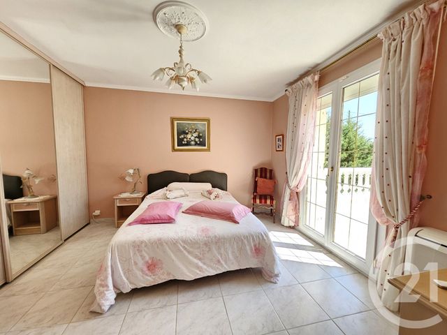 Maison à vendre - 4 pièces - 121 m2 - Marseille - 13013 - PROVENCE-ALPES-COTE-D-AZUR