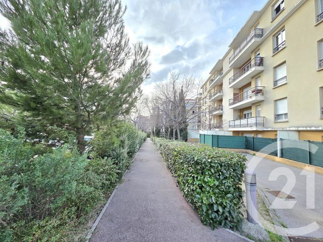 Appartement F3 &agrave; vendre - 3 pi&egrave;ces - 63 m2 - Marseille - 13013 - PROVENCE-ALPES-COTE-D-AZUR
