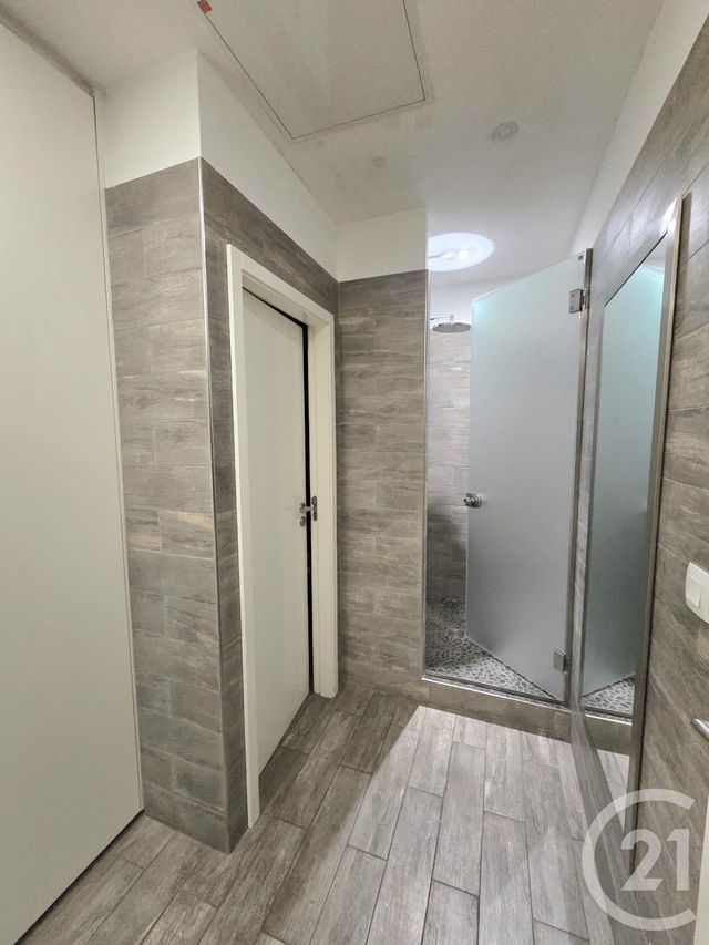 Appartement &agrave; vendre - 6 pi&egrave;ces - 142 m2 - Marseille - 13006 - PROVENCE-ALPES-COTE-D-AZUR