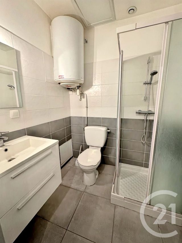 Appartement Studio &agrave; louer - 1 pi&egrave;ce - 23,11 m2 - Allauch - 13 - PROVENCE-ALPES-COTE-D-AZUR