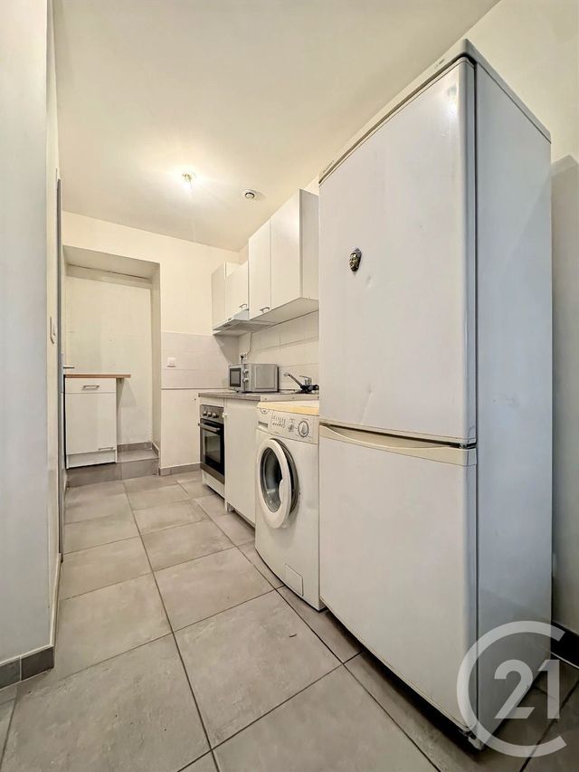 Appartement Studio &agrave; louer - 1 pi&egrave;ce - 23,11 m2 - Allauch - 13 - PROVENCE-ALPES-COTE-D-AZUR