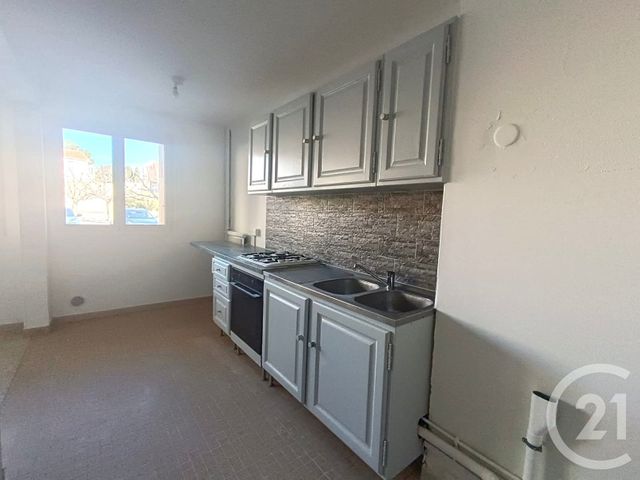 Appartement F4 &agrave; louer - 4 pi&egrave;ces - 68,56 m2 - Allauch - 13 - PROVENCE-ALPES-COTE-D-AZUR