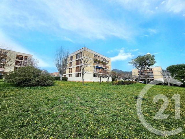 Appartement F4 &agrave; louer - 4 pi&egrave;ces - 68,56 m2 - Allauch - 13 - PROVENCE-ALPES-COTE-D-AZUR