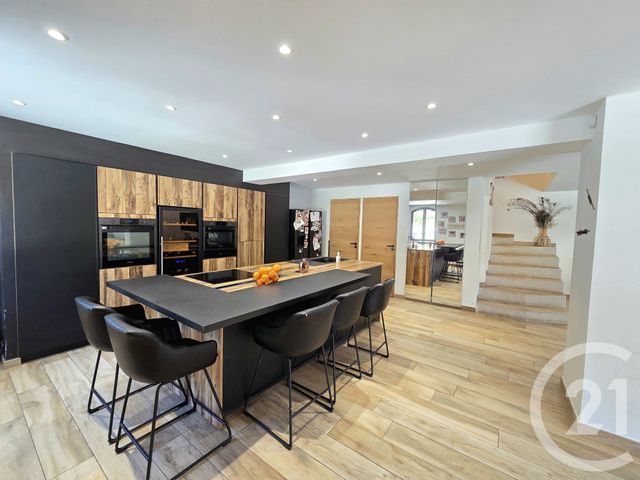 Maison &agrave; louer - 5 pi&egrave;ces - 178 m2 - Allauch - 13 - PROVENCE-ALPES-COTE-D-AZUR