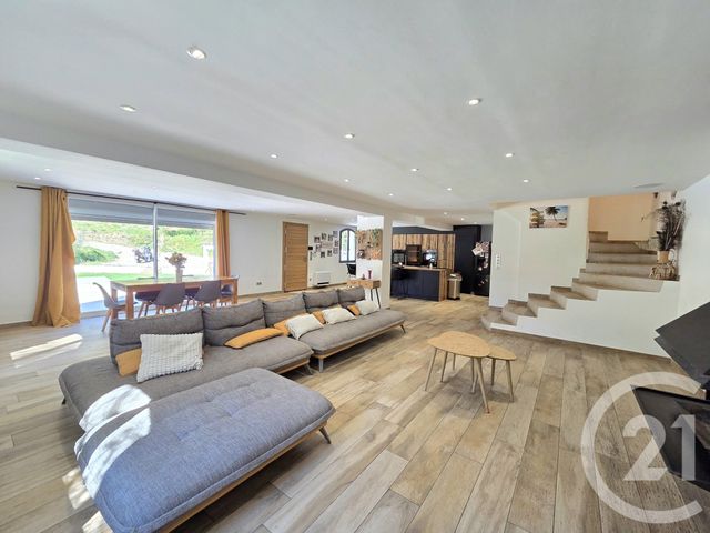 Maison &agrave; louer - 5 pi&egrave;ces - 178 m2 - Allauch - 13 - PROVENCE-ALPES-COTE-D-AZUR