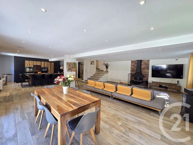 Maison &agrave; louer - 5 pi&egrave;ces - 178 m2 - Allauch - 13 - PROVENCE-ALPES-COTE-D-AZUR