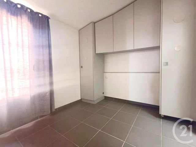 Appartement F2 &agrave; louer - 2 pi&egrave;ces - 24,87 m2 - Allauch - 13 - PROVENCE-ALPES-COTE-D-AZUR