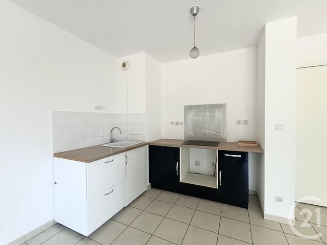 Appartement T2 &agrave; louer - 2 pi&egrave;ces - 43,29 m2 - Marseille - 13013 - PROVENCE-ALPES-COTE-D-AZUR