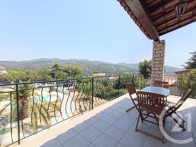 Appartement T4 &agrave; louer - 4 pi&egrave;ces - 85,02 m2 - Allauch - 13 - PROVENCE-ALPES-COTE-D-AZUR