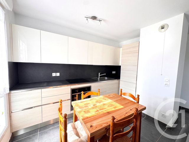 Appartement T3 &agrave; louer - 3 pi&egrave;ces - 60 m2 - Marseille - 13013 - PROVENCE-ALPES-COTE-D-AZUR