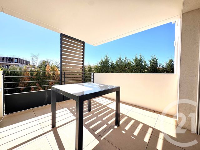 Appartement T3 &agrave; louer - 3 pi&egrave;ces - 60 m2 - Marseille - 13013 - PROVENCE-ALPES-COTE-D-AZUR