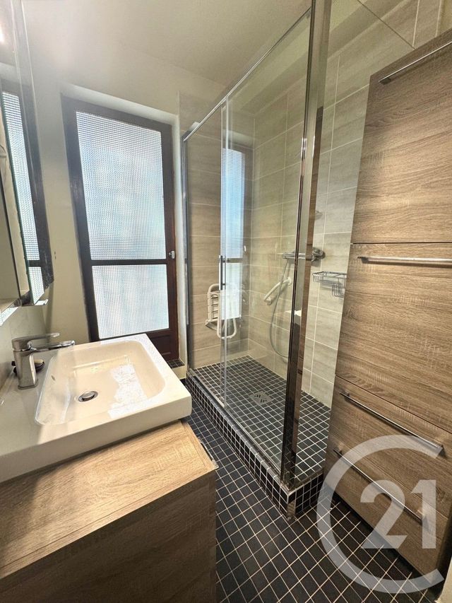 Appartement T4 &agrave; louer - 4 pi&egrave;ces - 78 m2 - Marseille - 13012 - PROVENCE-ALPES-COTE-D-AZUR