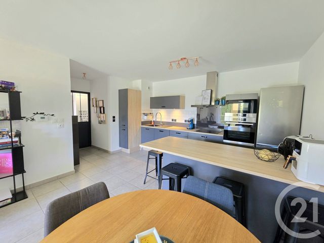 Appartement T3 &agrave; vendre - 3 pi&egrave;ces - 68 m2 - Allauch - 13 - PROVENCE-ALPES-COTE-D-AZUR