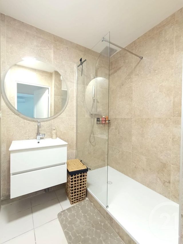 Appartement T2 &agrave; louer - 2 pi&egrave;ces - 41,88 m2 - Marseille - 13013 - PROVENCE-ALPES-COTE-D-AZUR
