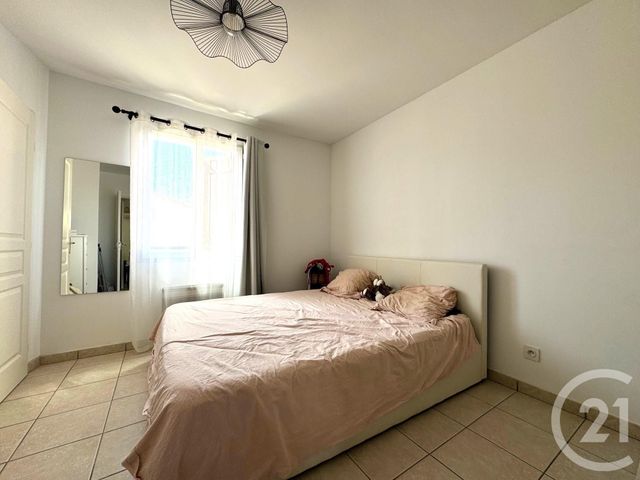 Appartement F2 &agrave; louer - 2 pi&egrave;ces - 41 m2 - Allauch - 13 - PROVENCE-ALPES-COTE-D-AZUR