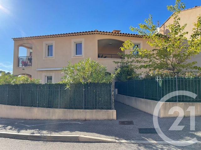 Appartement F2 &agrave; louer - 2 pi&egrave;ces - 41 m2 - Allauch - 13 - PROVENCE-ALPES-COTE-D-AZUR