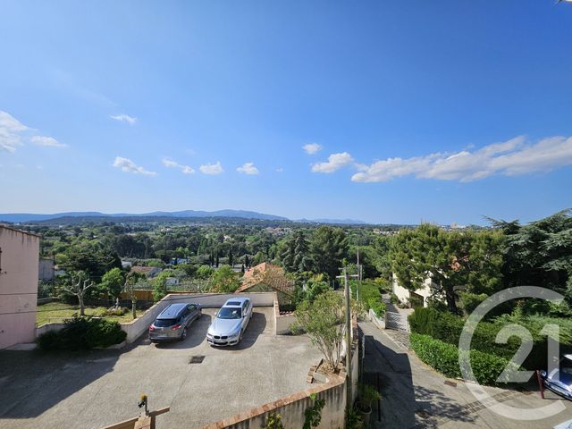 Maison &agrave; louer - 4 pi&egrave;ces - 113 m2 - Allauch - 13 - PROVENCE-ALPES-COTE-D-AZUR