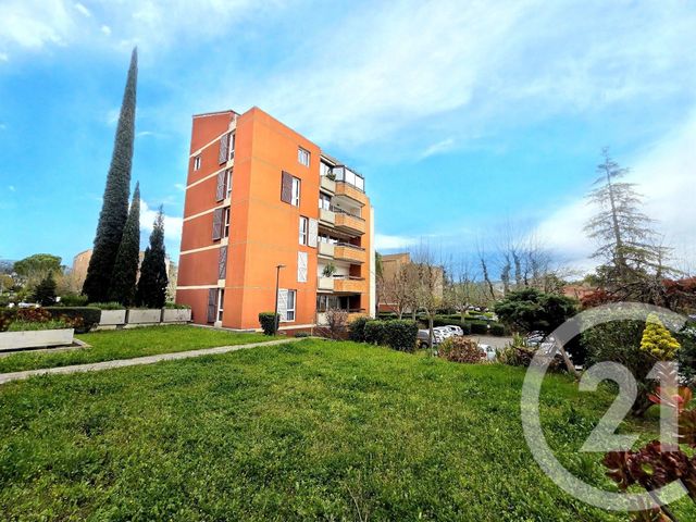 Appartement F4 &agrave; vendre - 4 pi&egrave;ces - 83 m2 - Plan De Cuques - 13 - PROVENCE-ALPES-COTE-D-AZUR