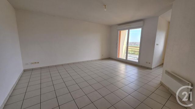 Appartement &agrave; louer - 2 pi&egrave;ces - 46,50 m2 - Fecamp - 76 - HAUTE-NORMANDIE