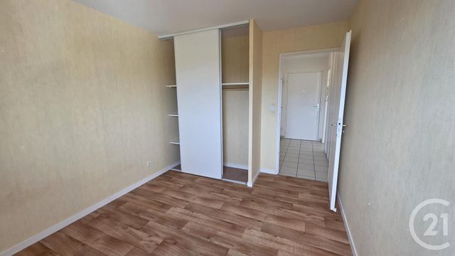 Appartement &agrave; louer - 2 pi&egrave;ces - 46,50 m2 - Fecamp - 76 - HAUTE-NORMANDIE