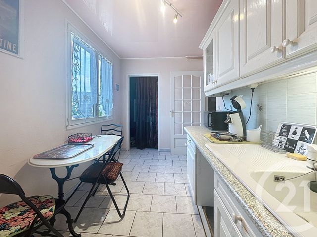 Appartement F3 à vendre - 3 pièces - 78 m2 - Fecamp - 76 - HAUTE-NORMANDIE