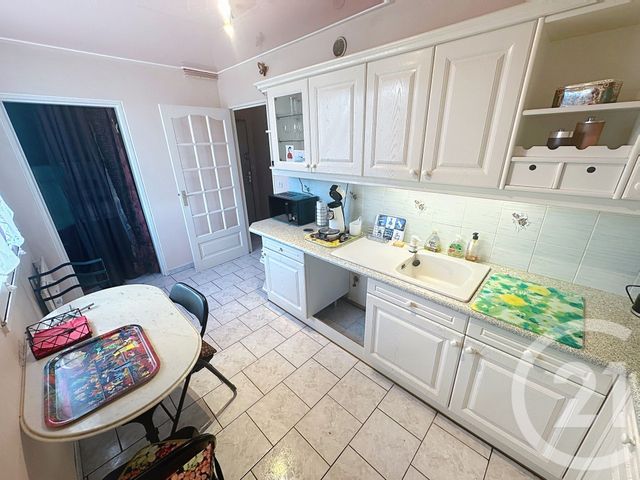 Appartement F3 à vendre - 3 pièces - 78 m2 - Fecamp - 76 - HAUTE-NORMANDIE