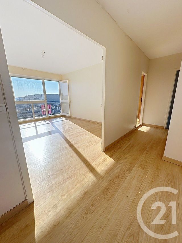 Appartement F3 à vendre - 4 pièces - 67,93 m2 - Fecamp - 76 - HAUTE-NORMANDIE