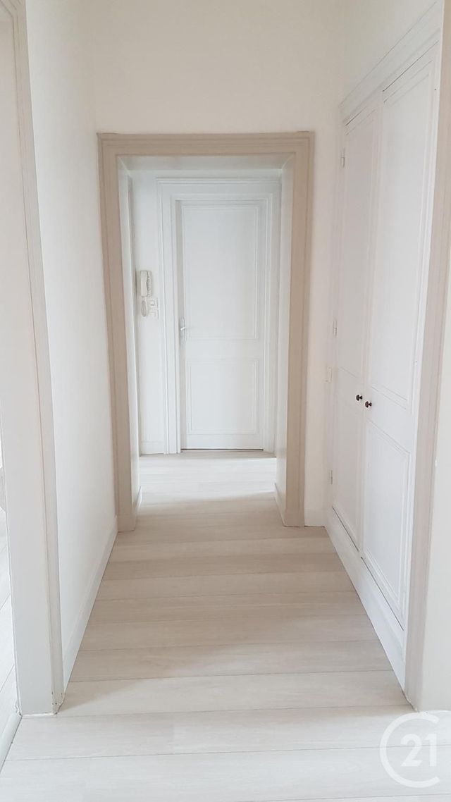 Appartement F7 à louer - 7 pièces - 146,98 m2 - Fecamp - 76 - HAUTE-NORMANDIE