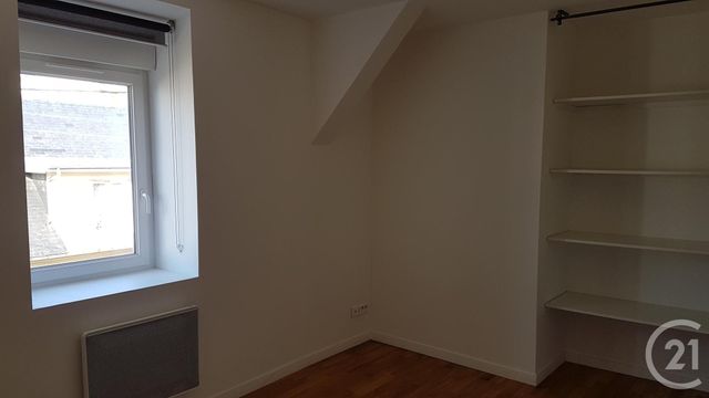 Appartement &agrave; louer - 3 pi&egrave;ces - 57,99 m2 - Fecamp - 76 - HAUTE-NORMANDIE