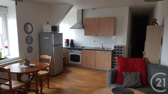 Appartement &agrave; louer - 3 pi&egrave;ces - 57,99 m2 - Fecamp - 76 - HAUTE-NORMANDIE