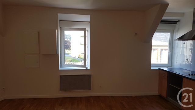 Appartement &agrave; louer - 3 pi&egrave;ces - 57,99 m2 - Fecamp - 76 - HAUTE-NORMANDIE