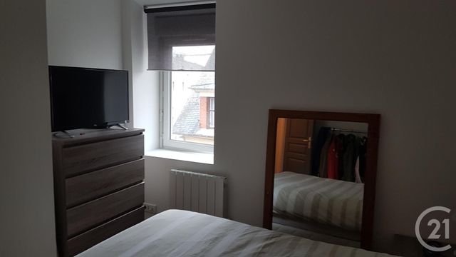Appartement &agrave; louer - 3 pi&egrave;ces - 57,99 m2 - Fecamp - 76 - HAUTE-NORMANDIE