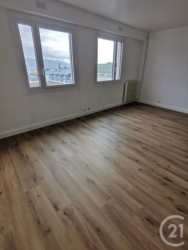 Appartement &agrave; louer - 2 pi&egrave;ces - 45,47 m2 - Fecamp - 76 - HAUTE-NORMANDIE
