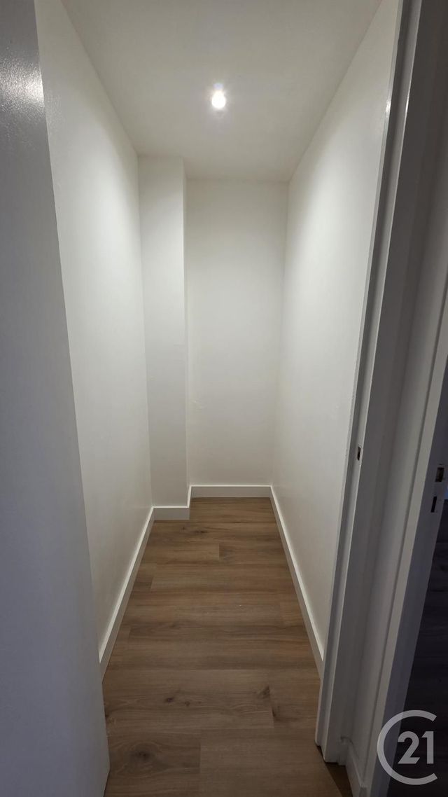 Appartement &agrave; louer - 2 pi&egrave;ces - 45,47 m2 - Fecamp - 76 - HAUTE-NORMANDIE