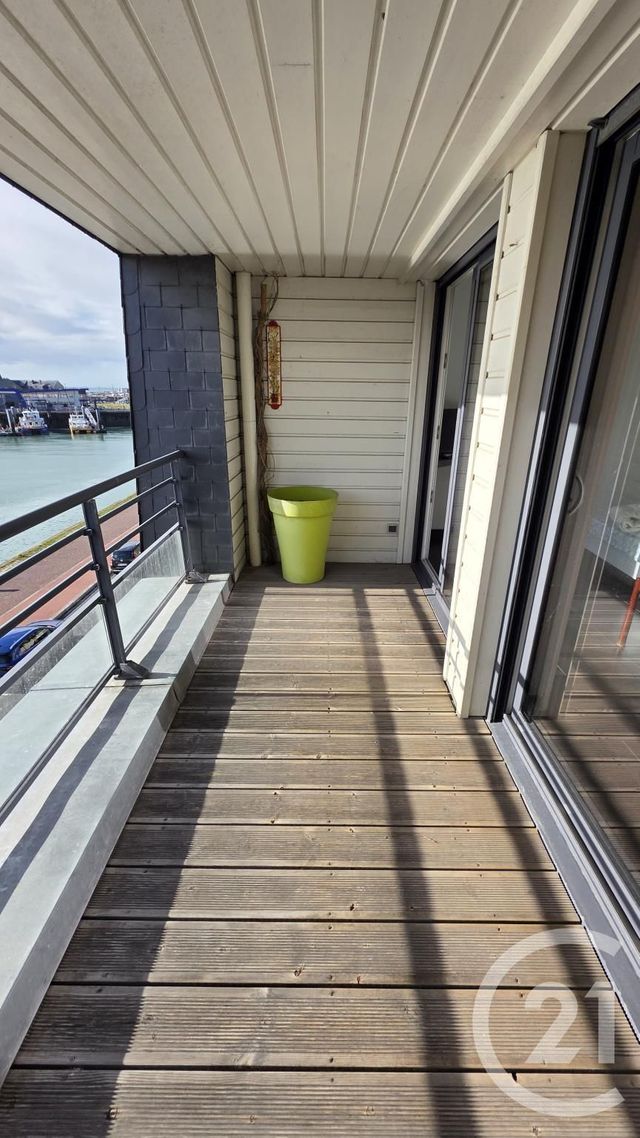 Appartement F2 &agrave; louer - 2 pi&egrave;ces - 64,65 m2 - Fecamp - 76 - HAUTE-NORMANDIE